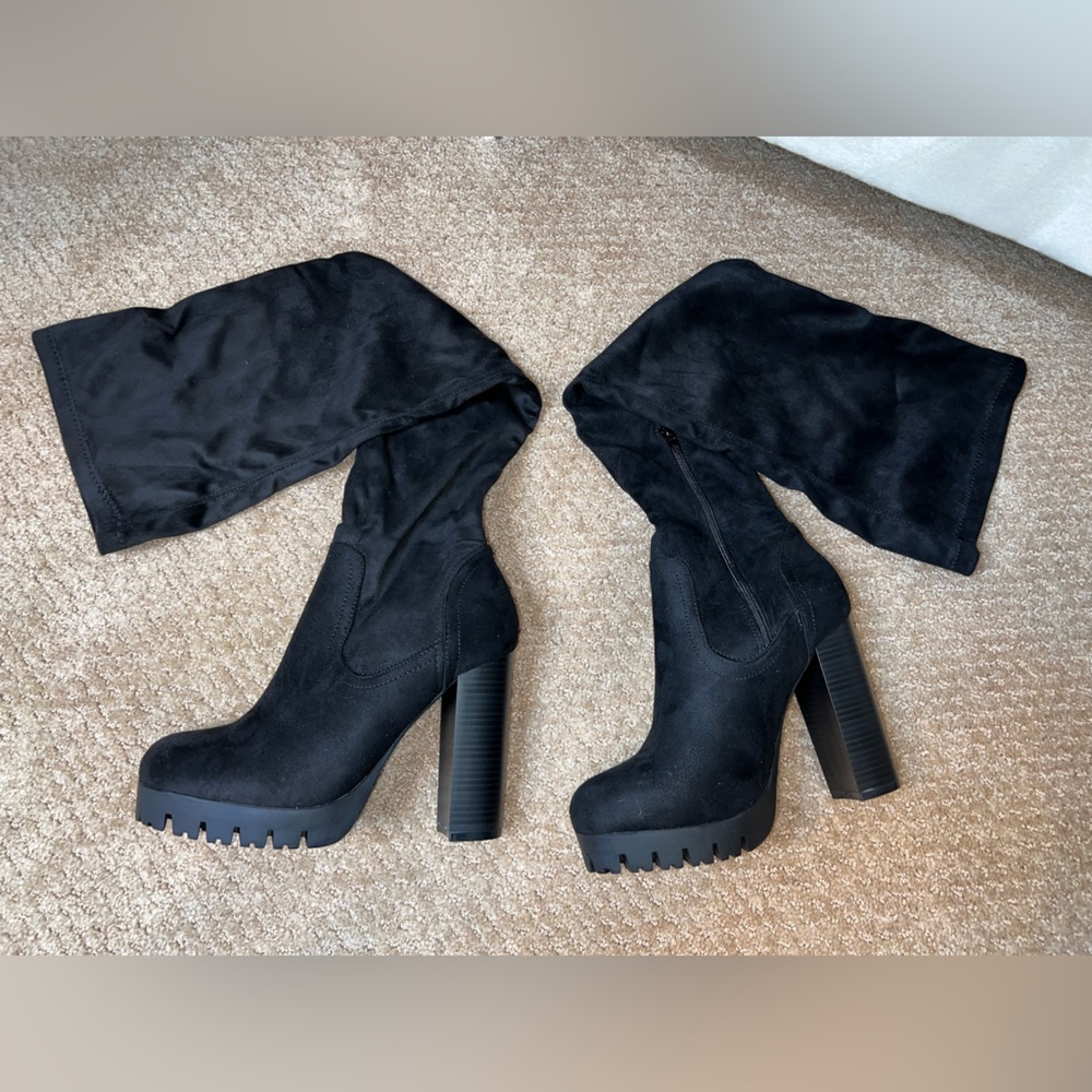 Over the knee black suede high heeled boots size 7.5 NEW